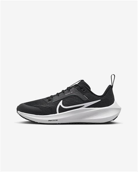 Nike Air Pegasus. Nike.com